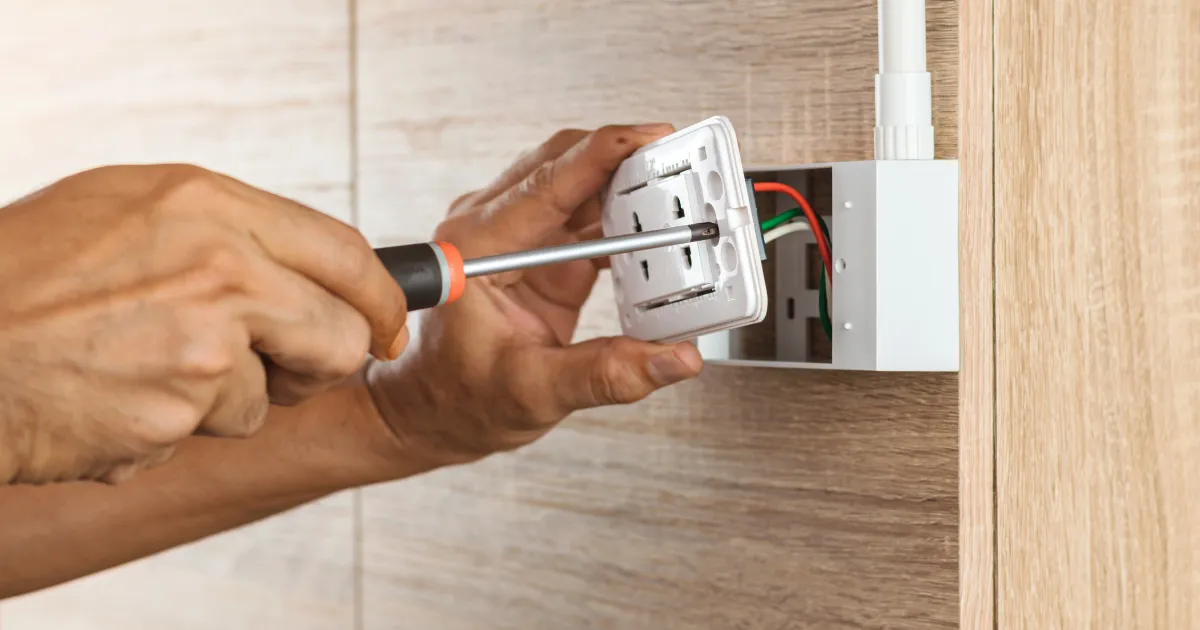 Electricians in Cairns