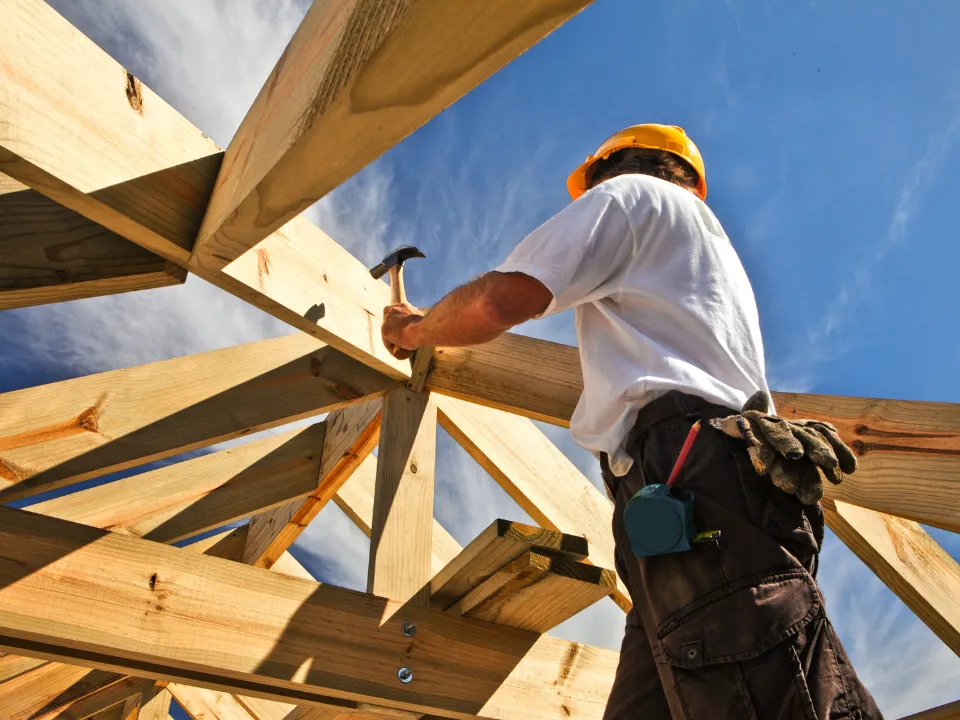 Roofer Cairns